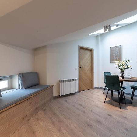 Milu Apartments Sebastiana Krakov Exteriér fotografie