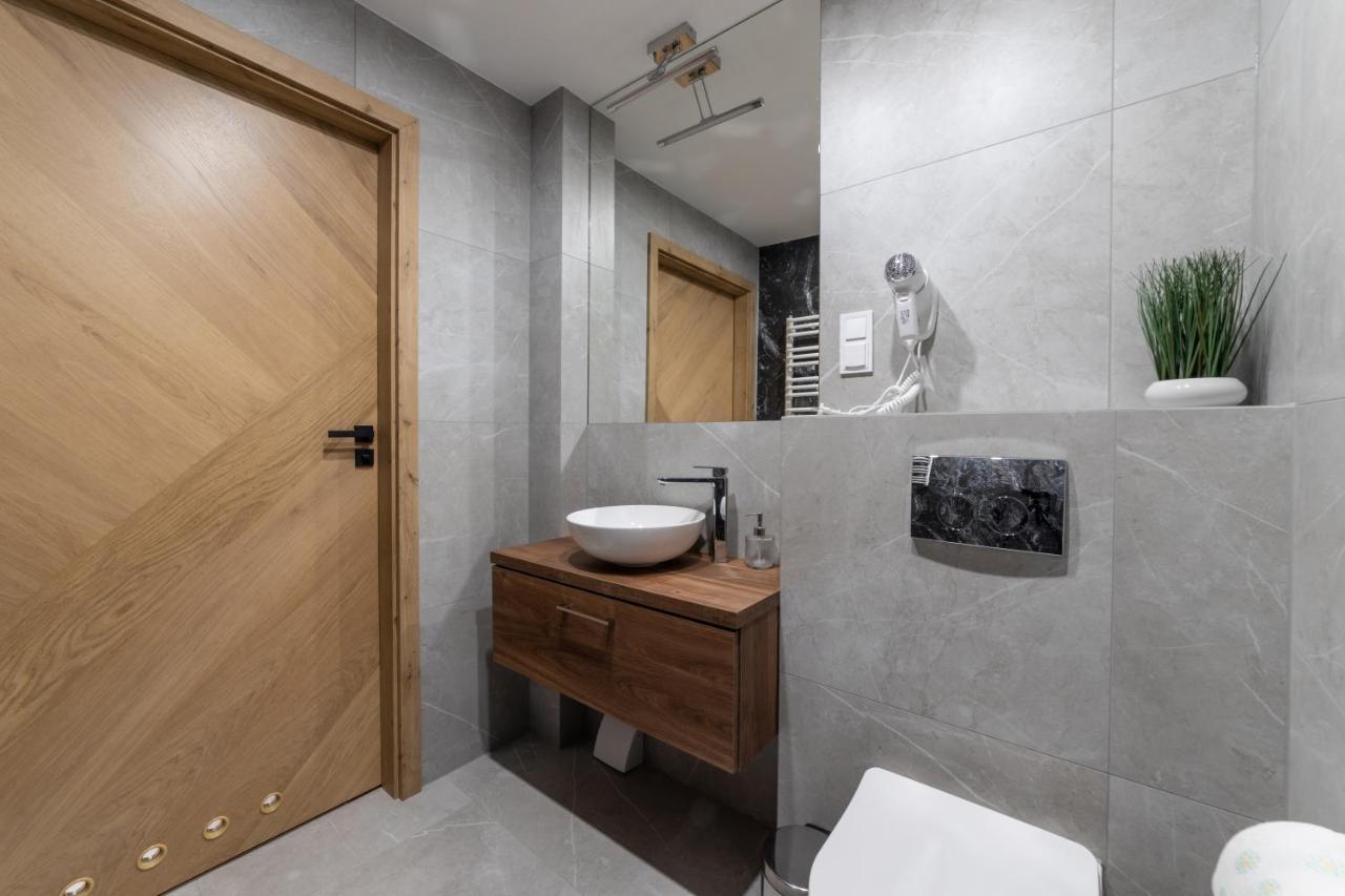 Milu Apartments Sebastiana Krakov Exteriér fotografie